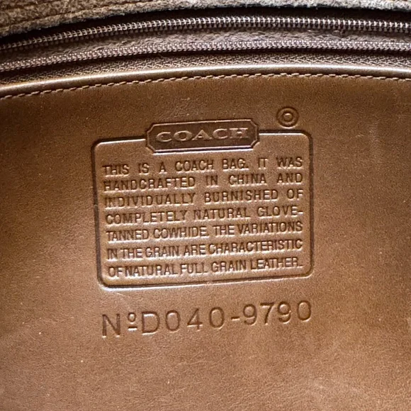 Vintage Coach City Bag Brown Leather Crossbody - Picture 15 of 15